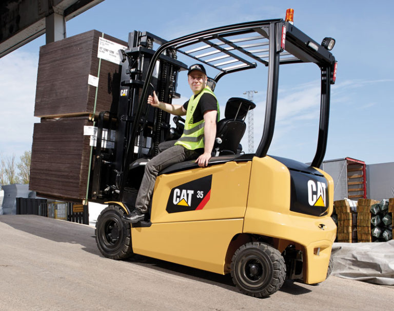 80V ELECTRIC POWERED FORKLIFT TRUCK