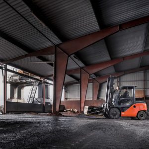 High-tonnage IC counterbalance forklift trucks